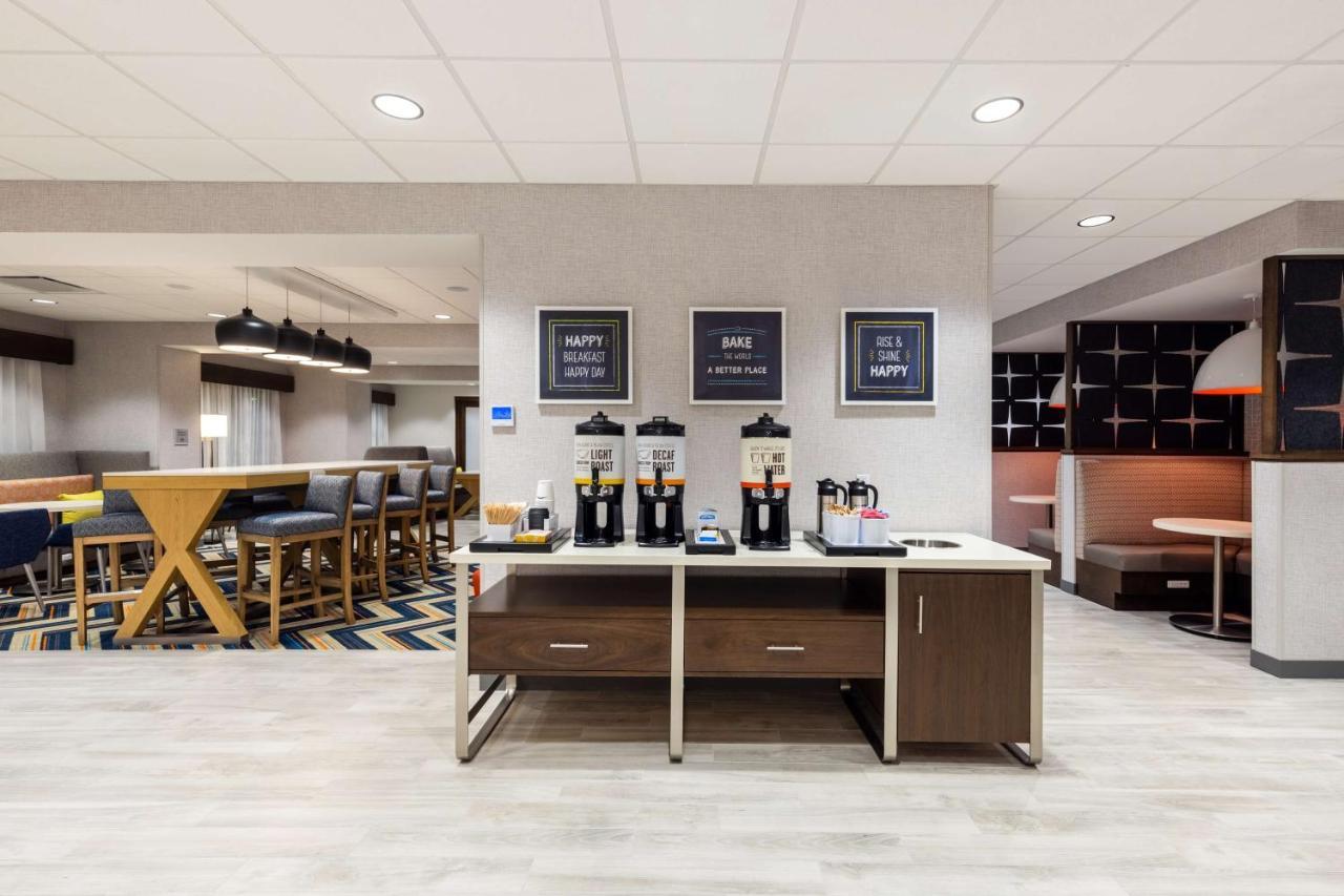 Hampton Inn Kansas City Southeast, Mo エクステリア 写真