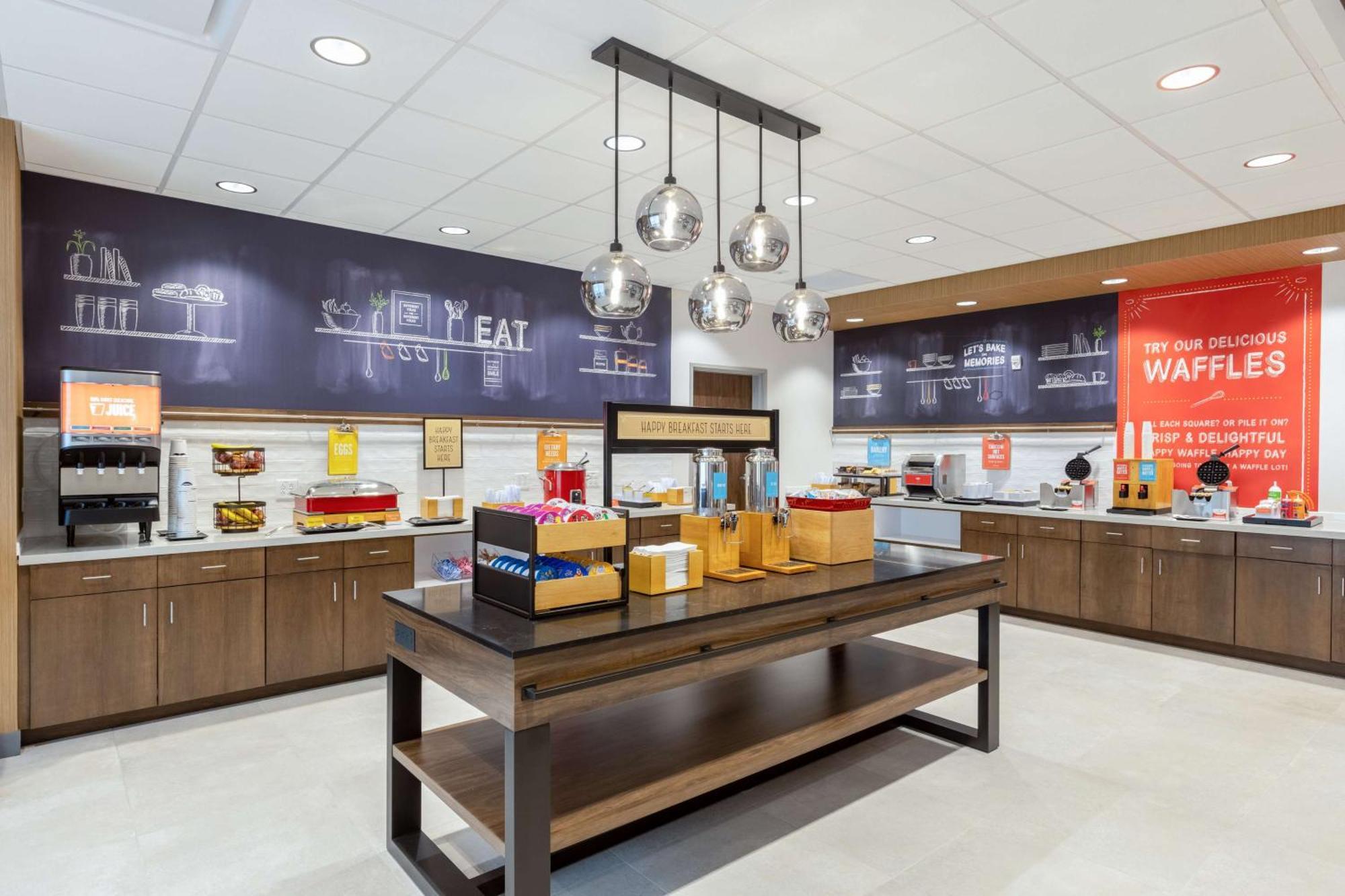 Hampton Inn Kansas City Southeast, Mo エクステリア 写真
